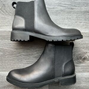 Women’s Steve Madden ankle boot